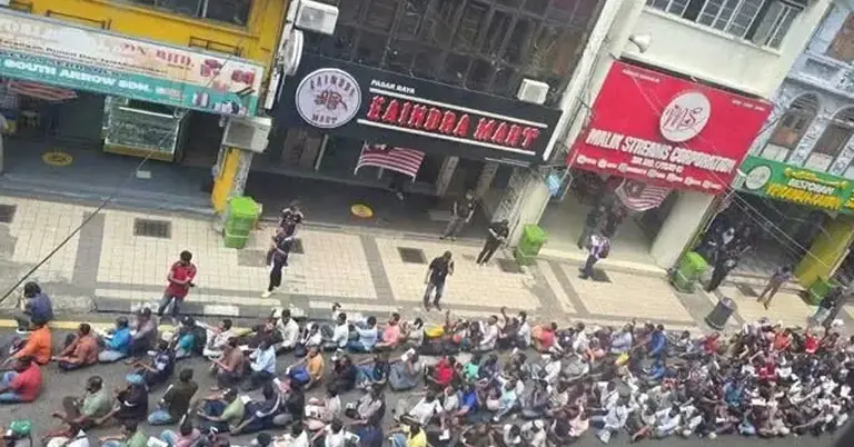 কুয়ালালামপুরে অভিযান